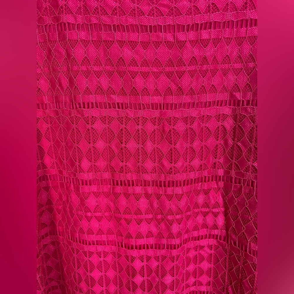 Croft & Barrow 3X Fuchsia Lace Front 3/4 Sleeve Stretch Top Plus Size - Picture 3 of 5